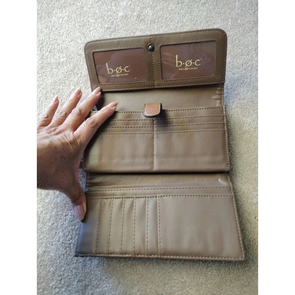 BOC Born Concept Vegan Trifold Leather Wallets Brass Saddle Logo Coin ID